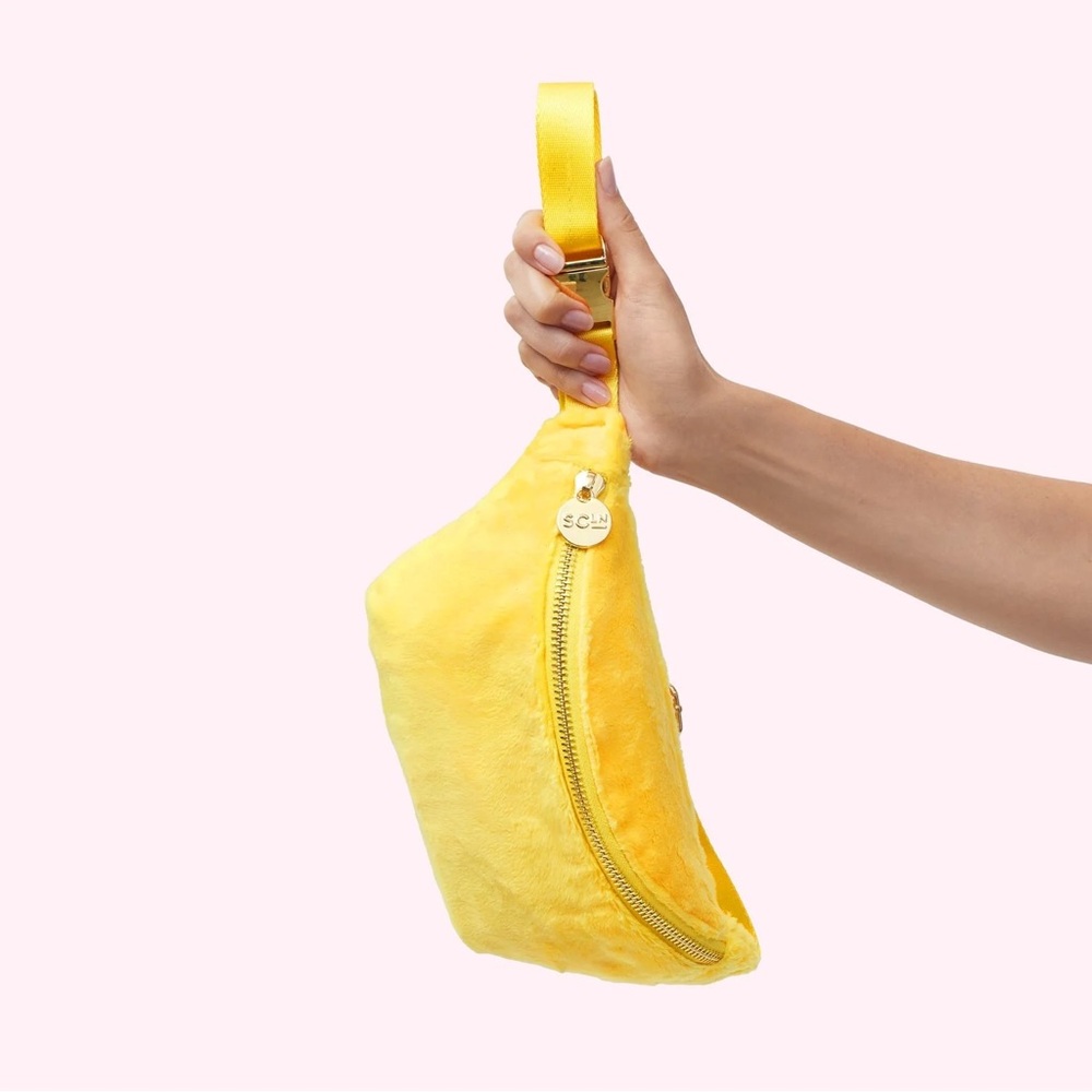 Stoney Clover Lane classic Fanny pack in lemon NWT - Picture 2 of 11